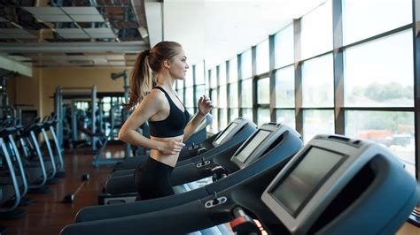 Maximizing Fitness: The Benefits and Best Practices of Using Exercise Bikes