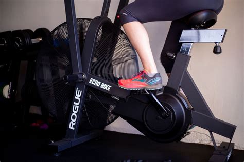 Maximize Your Fitness: Benefits and Workouts with Recumbent Exercise Bikes for Cyclists